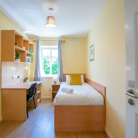 Hébergement de vacances Spacious 5 Bedroom House